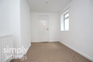 Photo 14- click for photo gallery